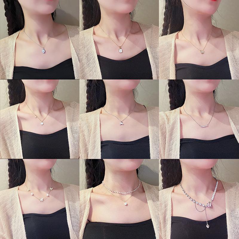 Women’s Luxury Titanium Steel Bow Necklace with Zircon Pendant - Japanese & Korean Fashion
Women’s Luxury Titanium Steel Bow Necklace with Zircon Pendant - Japanese & Korean Fashion