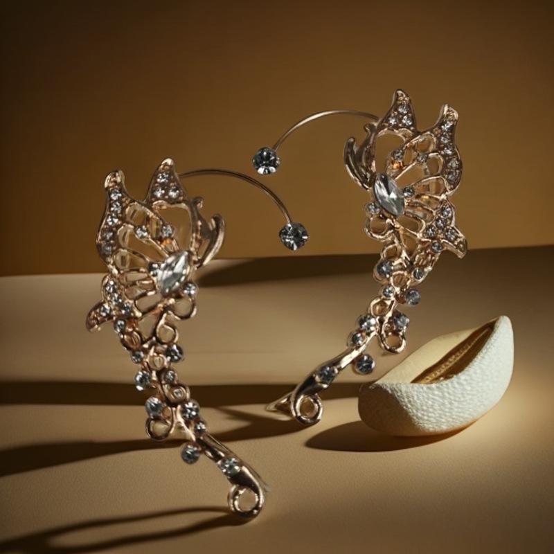 Новые яркие серьги-каффы в виде бабочек и эльфийских ушек от Douyin - Не требуют пирсинга, Трендовые и роскошные серьги
Новые яркие серьги-каффы в виде бабочек и эльфийских ушек от Douyin - Не требуют пирсинга, Трендовые и роскошные серьги