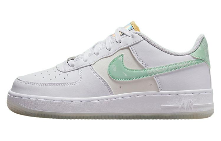 Nike Air Force 1 LV8 GS Pastel Paisley FJ7706-131 36.5
Nike Air Force 1 LV8 GS Pastel Paisley FJ7706-131 36.5