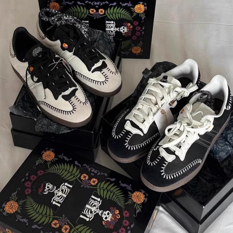 Cowhide version~ niche leather German training shoes women s retro versatile embroidered flat-bottomed casual sports low-top shoes Forrest Gump shoes 40 белый
Cowhide version~ niche leather German training shoes women s retro versatile embroidered flat-bottomed casual sports low-top shoes Forrest Gump shoes 40 белый