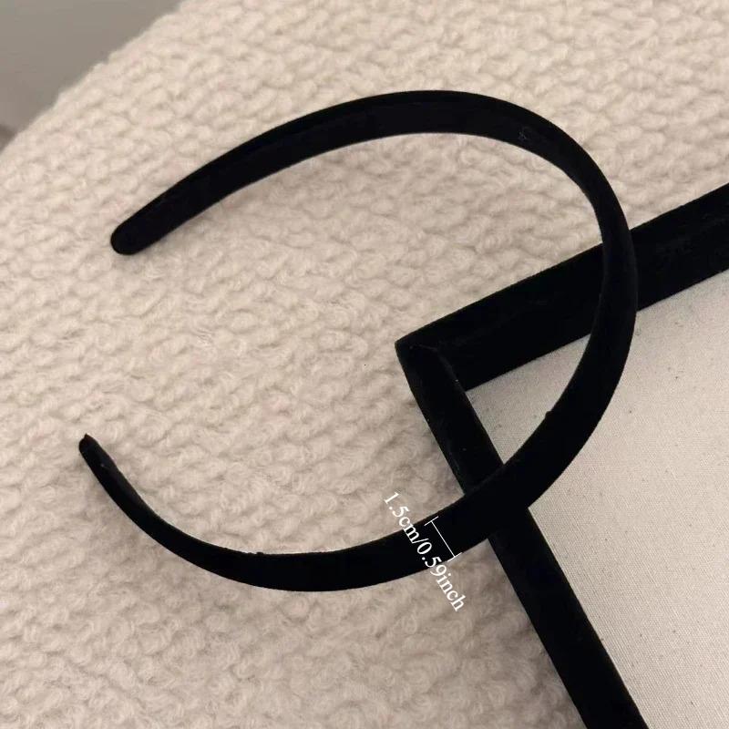 Wide Headband Fashion French Vintage Hair Hoop Elegant Hair Accessories for Women Face Slimming and Daily Wear
Wide Headband Fashion French Vintage Hair Hoop Elegant Hair Accessories for Women Face Slimming and Daily Wear