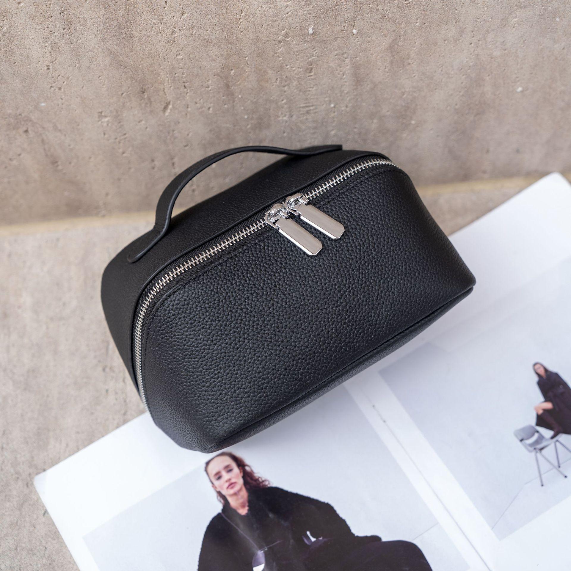 Women s Bags, Multi-compartment Fashion and Practical Handbags чорний
Women s Bags, Multi-compartment Fashion and Practical Handbags чорний
