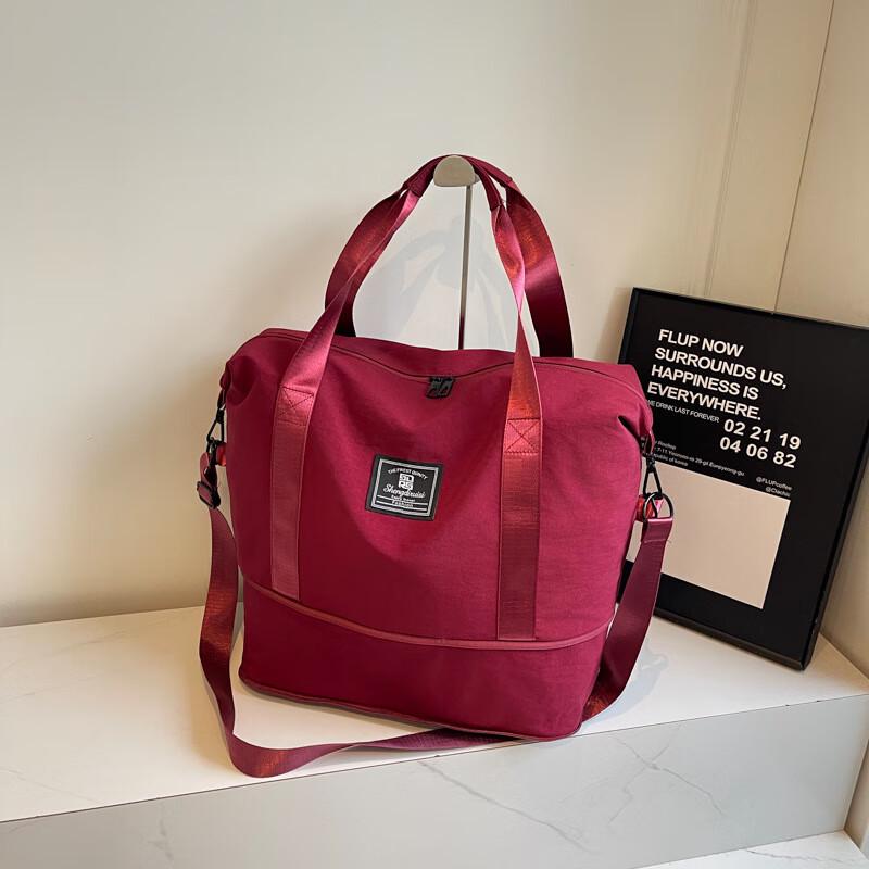 KANDEXS Wet/Dry Fitness & Travel Duffle Bag 14-inch
KANDEXS Wet/Dry Fitness & Travel Duffle Bag 14-inch