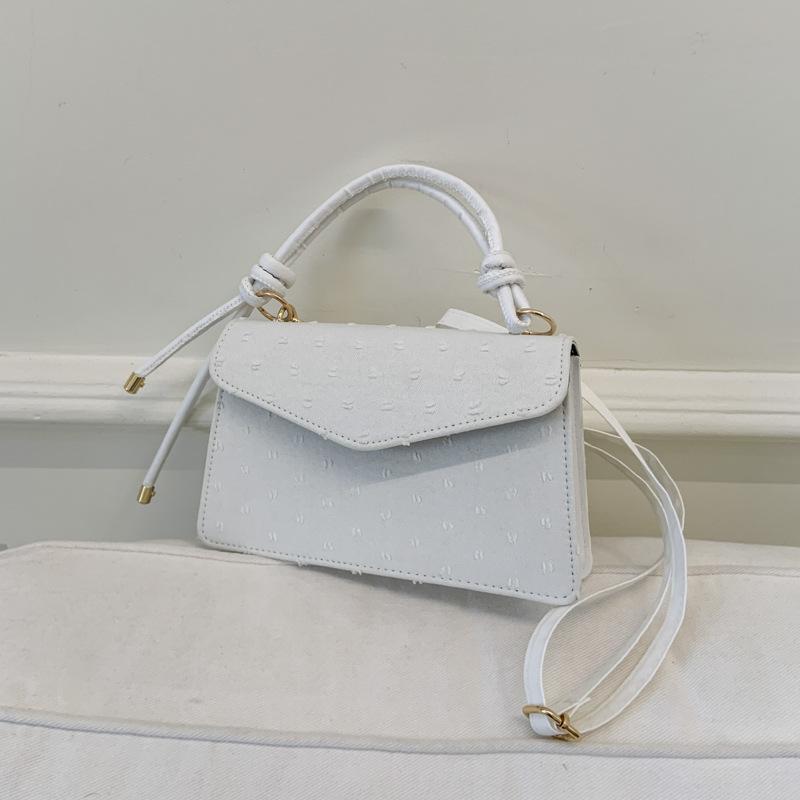 2025 autumn new bag women s fashion high-end texture versatile trend elements shoulder crossbody small square bag белый
2025 autumn new bag women s fashion high-end texture versatile trend elements shoulder crossbody small square bag белый