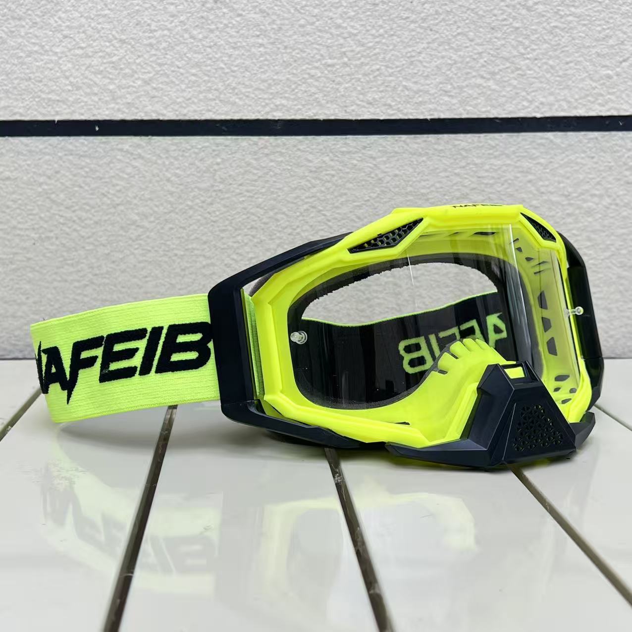 Motorcycle glasses with windproof lens for motocross, dirt bike, ATV, ski, sunglasses & outdoor cycling
Motorcycle glasses with windproof lens for motocross, dirt bike, ATV, ski, sunglasses & outdoor cycling