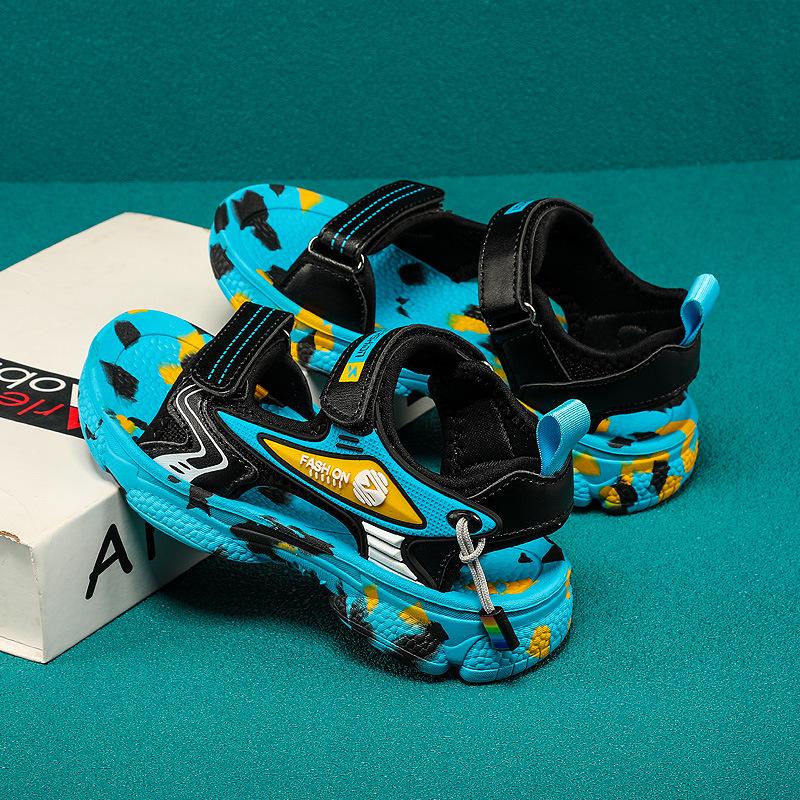 Children s shoes summer children s fashion beach sandals size 27-40 soft sole lightweight Quanzhou shoes boys shoes 40
Children s shoes summer children s fashion beach sandals size 27-40 soft sole lightweight Quanzhou shoes boys shoes 40
