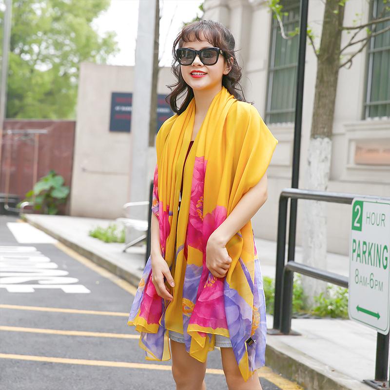 New High Quality Women Silk Scarf Sarong Beach Wrap Shawl Chiffon Floral Print Bandana Hijab Mujer Scarve Bufandas Foulard Pareo One Size& 8Y
New High Quality Women Silk Scarf Sarong Beach Wrap Shawl Chiffon Floral Print Bandana Hijab Mujer Scarve Bufandas Foulard Pareo One Size& 8Y