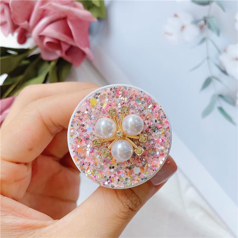 Mobile Phone Airbag Bracket Retractable Folding Internet Celebrity Smiley Face Lazy Desktop Bracket Diamond Air Cushion Paste Type
Mobile Phone Airbag Bracket Retractable Folding Internet Celebrity Smiley Face Lazy Desktop Bracket Diamond Air Cushion Paste Type