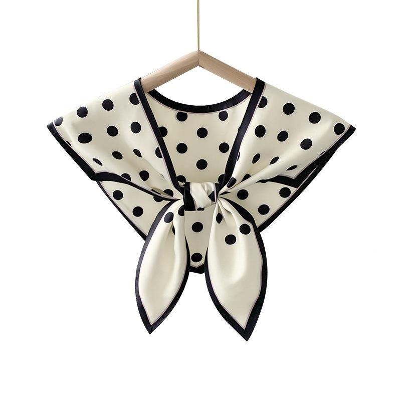 Шаль летняя внешняя декоративная женская зеленая треугольная шелковая шаль поддельный воротник универсальная иностранная шаль для защиты от солнца прилив 60-80cm