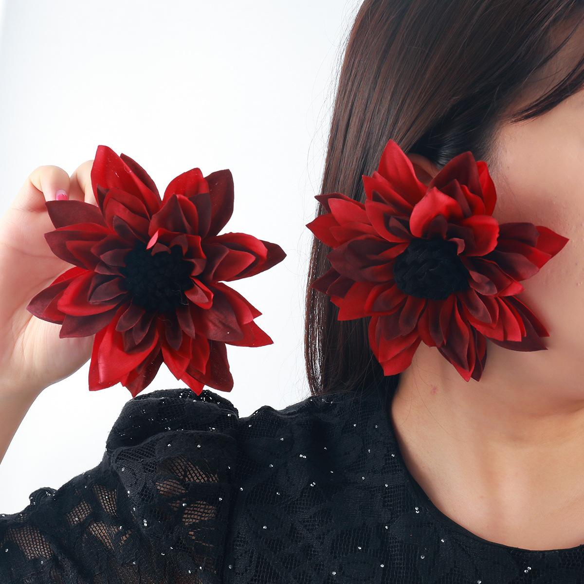 Модні сережки-краплі для жіночих прикрас червоний
Модні сережки-краплі для жіночих прикрас червоний