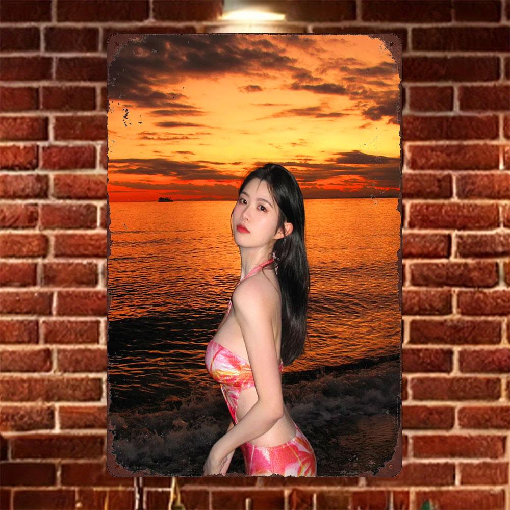 HD Tin Sign Vintage Asian Girl in Pink Swimsuit at Sunset Beach Metal Wall Art Retro Decor for Bar Cafe Home 20x30cm(7.8x11.8inch)
HD Tin Sign Vintage Asian Girl in Pink Swimsuit at Sunset Beach Metal Wall Art Retro Decor for Bar Cafe Home 20x30cm(7.8x11.8inch)