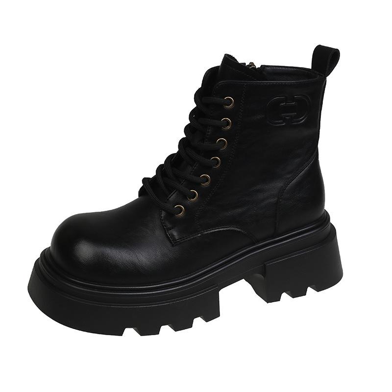 Thick-soled Martin boots women s British style 2024 new side zipper tide ins cool small height-increasing short boots. 40 чорний
Thick-soled Martin boots women s British style 2024 new side zipper tide ins cool small height-increasing short boots. 40 чорний