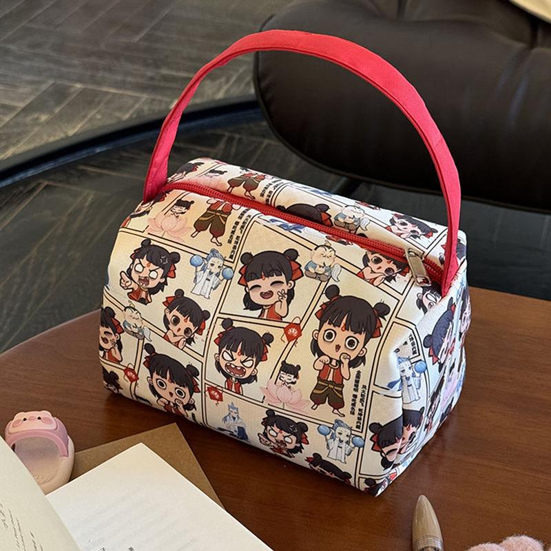 Cartoon Cute Nezha Printed Tote Cosmetic Bag Makeup Handbag Large Capacity Travel Portable Storage Organizer Toiletry Bags Gifts червоний
Cartoon Cute Nezha Printed Tote Cosmetic Bag Makeup Handbag Large Capacity Travel Portable Storage Organizer Toiletry Bags Gifts червоний