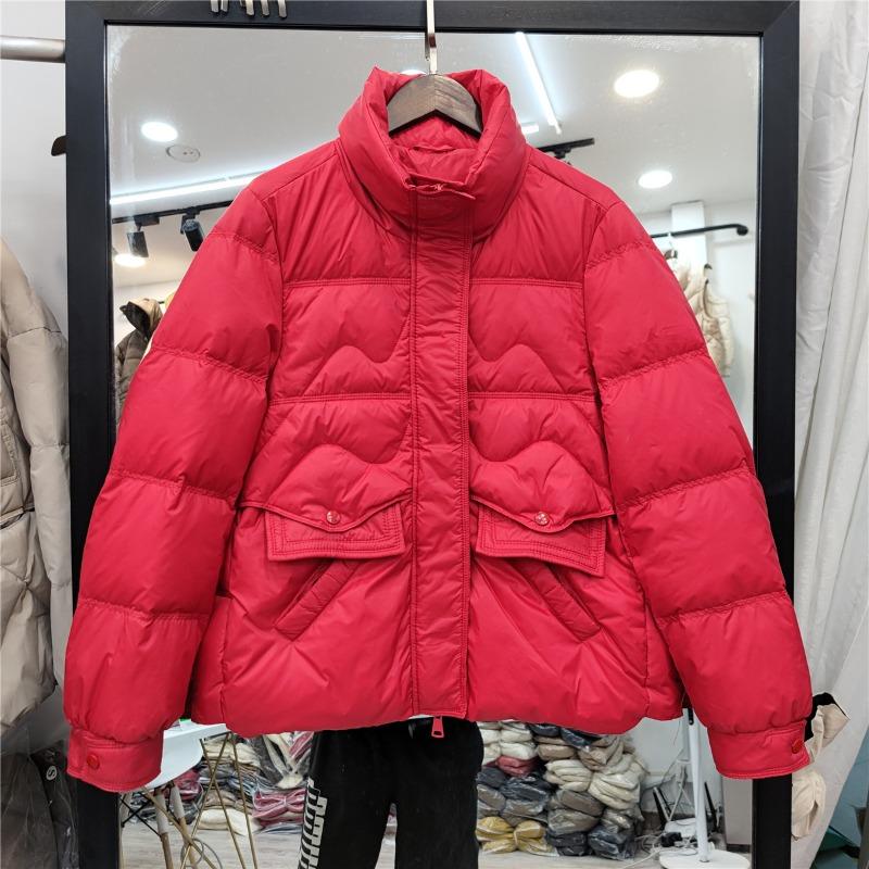 Зимняя новая куртка-пуховик со стойкой воротником женская свободная теплая куртка короткая M красный
Зимняя новая куртка-пуховик со стойкой воротником женская свободная теплая куртка короткая M красный