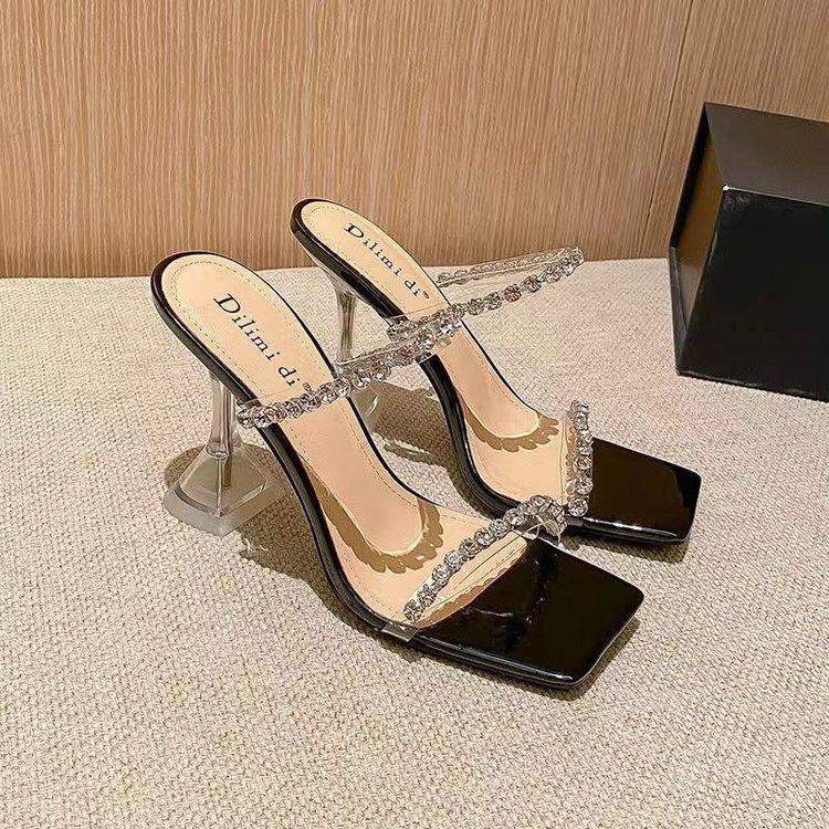 In the summer of 25 years, the new rhinestone one-word with high-heeled cool slippers for women s thin-heeled transparent beautiful silver high-heeled 34
In the summer of 25 years, the new rhinestone one-word with high-heeled cool slippers for women s thin-heeled transparent beautiful silver high-heeled 34