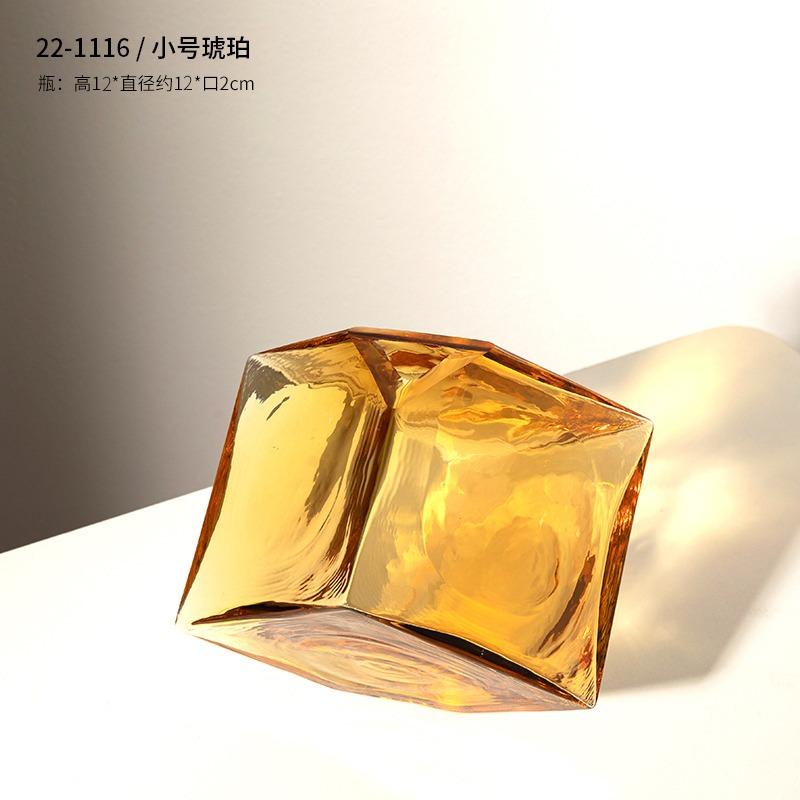 Hand Blown Colored Glass Geometric Vase Ornament Home Decoration Hydroponic System Accessory Unique Style
Hand Blown Colored Glass Geometric Vase Ornament Home Decoration Hydroponic System Accessory Unique Style