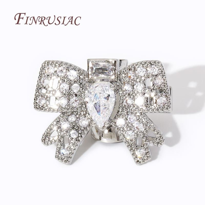 18K Gold Plated Cubic Zirconia Butterfly Connector Fastener Lock Clasps For Handmade DIY Beadwork Gems Pearls Making Material 1 Piece
18K Gold Plated Cubic Zirconia Butterfly Connector Fastener Lock Clasps For Handmade DIY Beadwork Gems Pearls Making Material 1 Piece