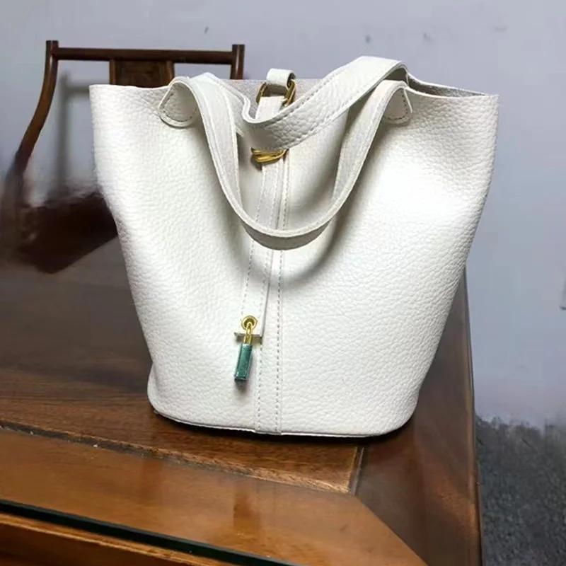 Женская сумка-корзина из коровьей кожи, сумка-ведро из натуральной кожи, большая вместимость, с узором, с ручкой сверху
Женская сумка-корзина из коровьей кожи, сумка-ведро из натуральной кожи, большая вместимость, с узором, с ручкой сверху