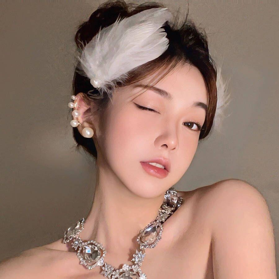 White Swan Feather Headdress Ballet Princess Hairpin, Bridal Wedding Clip, Bridesmaid Hair Accessories
White Swan Feather Headdress Ballet Princess Hairpin, Bridal Wedding Clip, Bridesmaid Hair Accessories