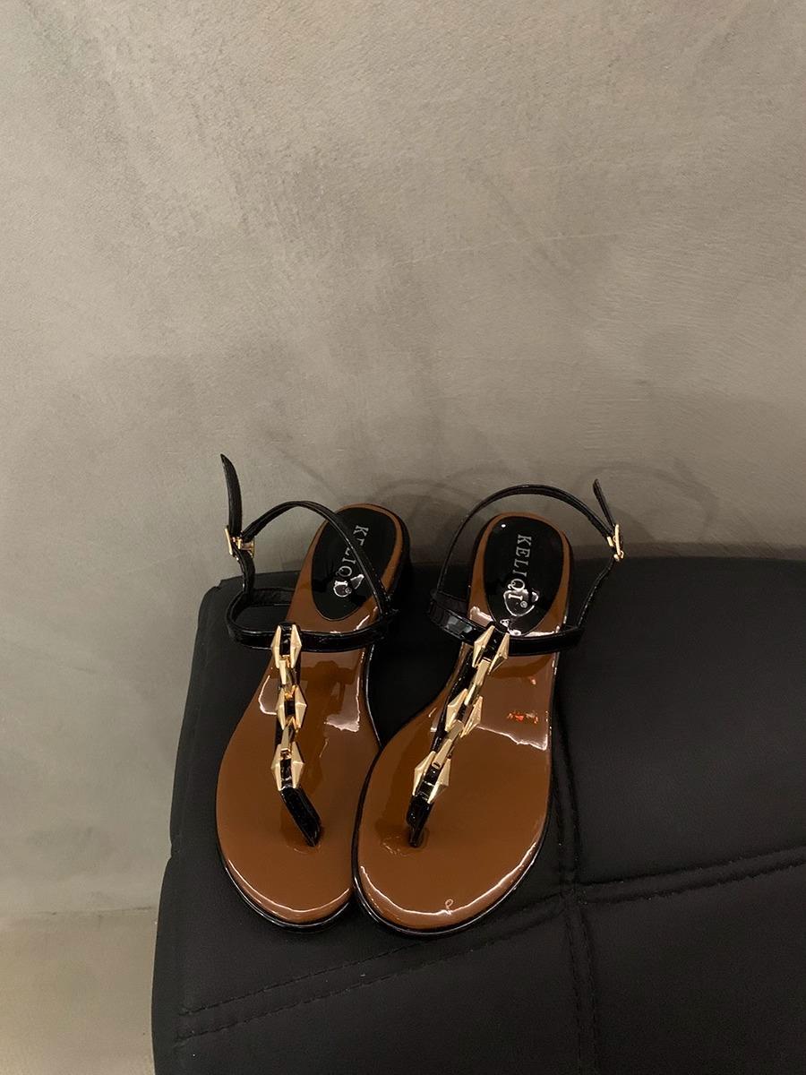 Mezzanine sandals women s 2025 new thick heel medium heel women s beach shoes 40 темно-коричневого
Mezzanine sandals women s 2025 new thick heel medium heel women s beach shoes 40 темно-коричневого