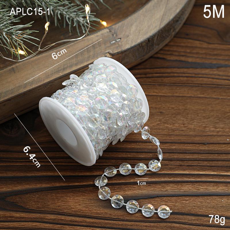 Прозрачная пластиковая цепочка для елочных украшений с бусинами
Прозрачная пластиковая цепочка для елочных украшений с бусинами