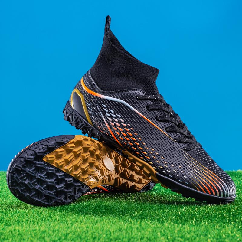 High-top football shoes, men s and women s broken nail sneakers, genuine long nail non-slip adult grass professional training sneakers 33
High-top football shoes, men s and women s broken nail sneakers, genuine long nail non-slip adult grass professional training sneakers 33