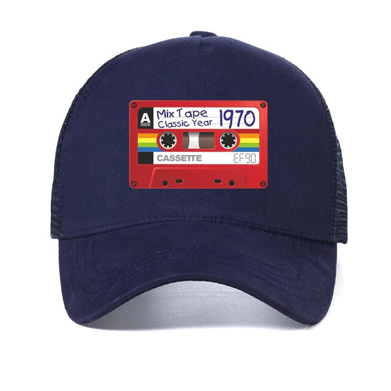 Vintage GOTG Vol 3 Baseball cap Awesome Mix Tape men hat Retro E90 Cassette Tape Mix Tape 1970 Classic Fans Gift Unisex hat Adjustable темно-синього кольору
Vintage GOTG Vol 3 Baseball cap Awesome Mix Tape men hat Retro E90 Cassette Tape Mix Tape 1970 Classic Fans Gift Unisex hat Adjustable темно-синього кольору