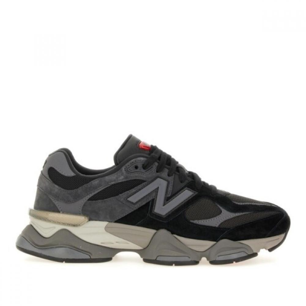 New Balance Black Cushioning Sole Athletic Design Sneaker 9060 U9060blk Black USM8.5/W10
New Balance Black Cushioning Sole Athletic Design Sneaker 9060 U9060blk Black USM8.5/W10