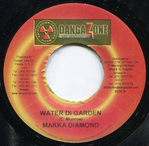7inch Record MACKA DIAMOND - Water Di Garden NONE Danga Zone Ente Jamaica Reggae, Ska & Dub Used
7inch Record MACKA DIAMOND - Water Di Garden NONE Danga Zone Ente Jamaica Reggae, Ska & Dub Used
