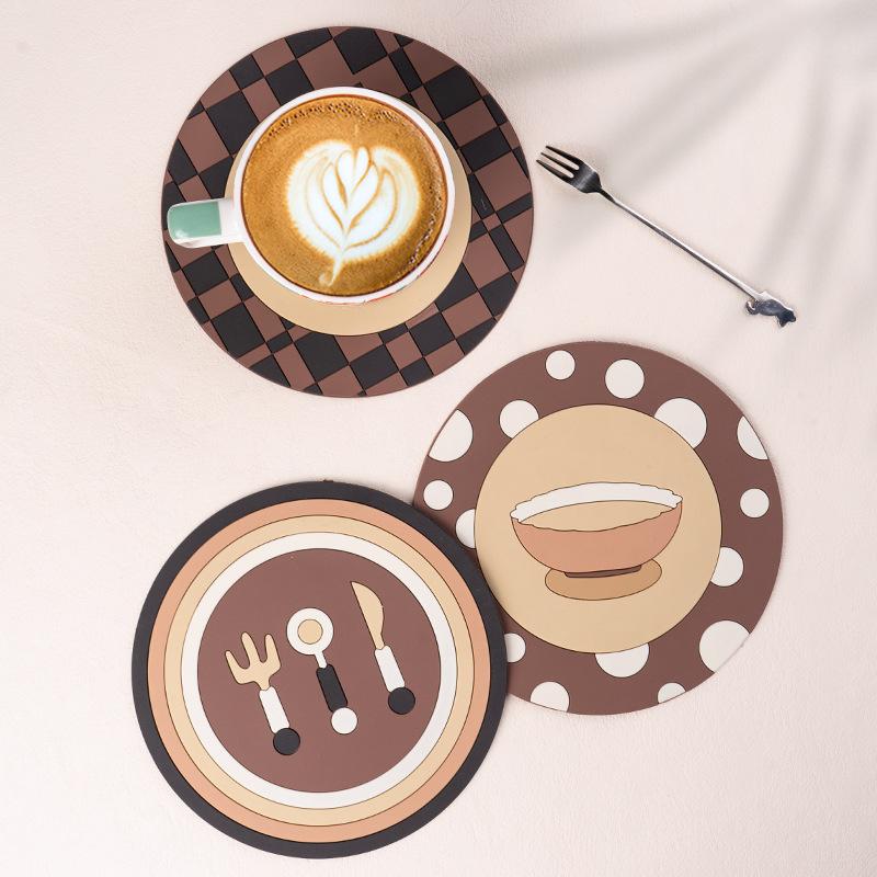 1PCS Round Retro Silicone Placemats Coasters Heat-resisting and Non-slip Bowl Mats Coffee Cup Mat Kitchen Home Tableware Decor
1PCS Round Retro Silicone Placemats Coasters Heat-resisting and Non-slip Bowl Mats Coffee Cup Mat Kitchen Home Tableware Decor