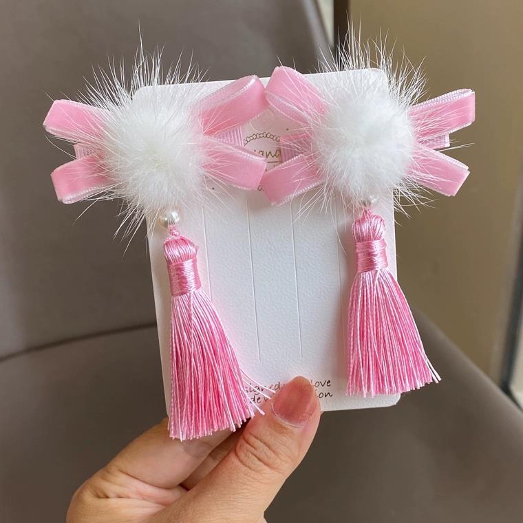 Children s Mink Fur Ball Hair Clips with Tassels - Ancient Style Hair Accessories for Baby Girls in Qipao and Tang Suit Costumes рожевий
Children s Mink Fur Ball Hair Clips with Tassels - Ancient Style Hair Accessories for Baby Girls in Qipao and Tang Suit Costumes рожевий