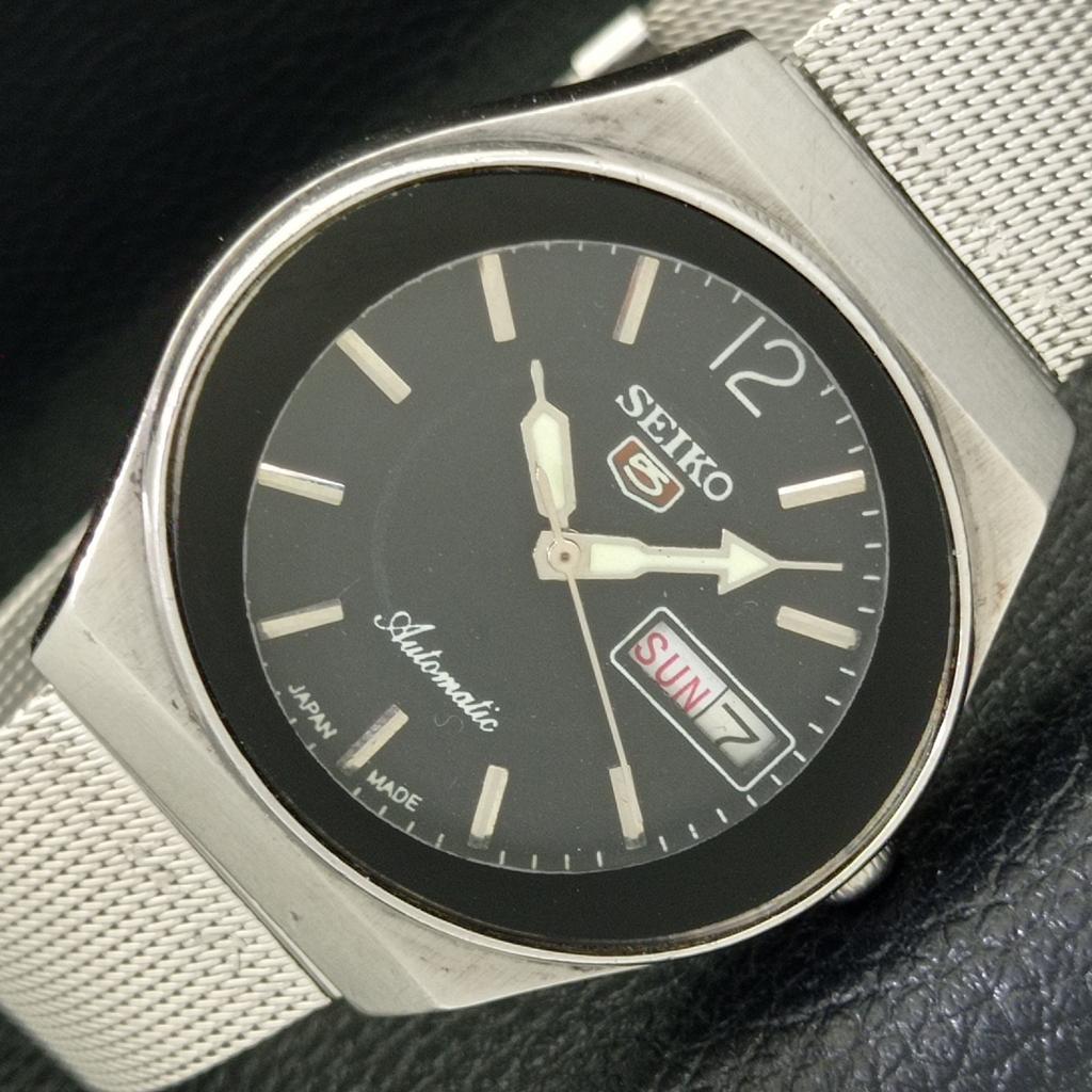 Б/У винтажные мужские часы SEIKO 5 AUTOMATIC JAPAN с черным циферблатом a433611-2 R118-a433611
Б/У винтажные мужские часы SEIKO 5 AUTOMATIC JAPAN с черным циферблатом a433611-2 R118-a433611