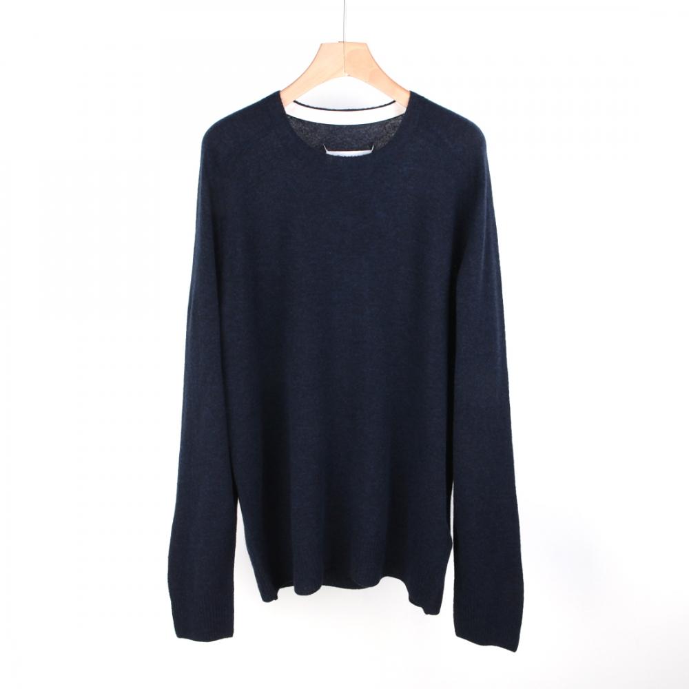 Maison Margiela Женские 22FW Margiela Knit Backstitch Wool Navy S51HA1202S18142505 
Maison Margiela Женские 22FW Margiela Knit Backstitch Wool Navy S51HA1202S18142505