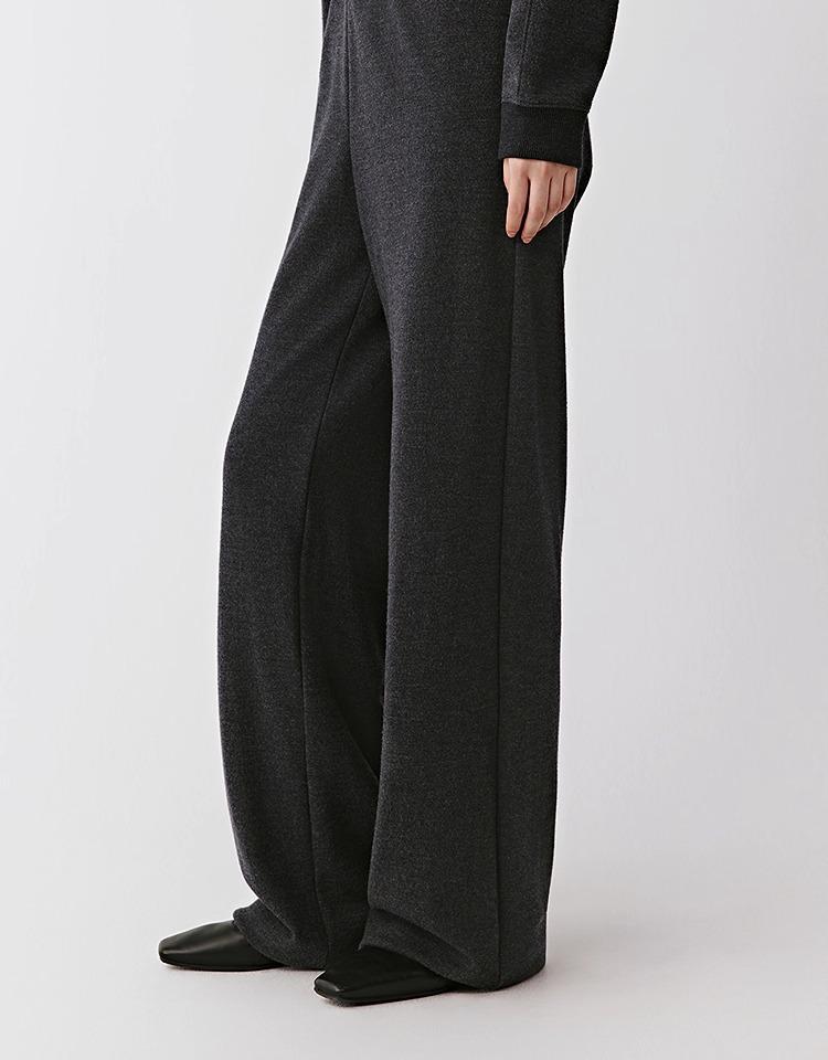 2025 Winter Clearance: Fine Wool Felted Knit Straight-Leg Pants L
2025 Winter Clearance: Fine Wool Felted Knit Straight-Leg Pants L