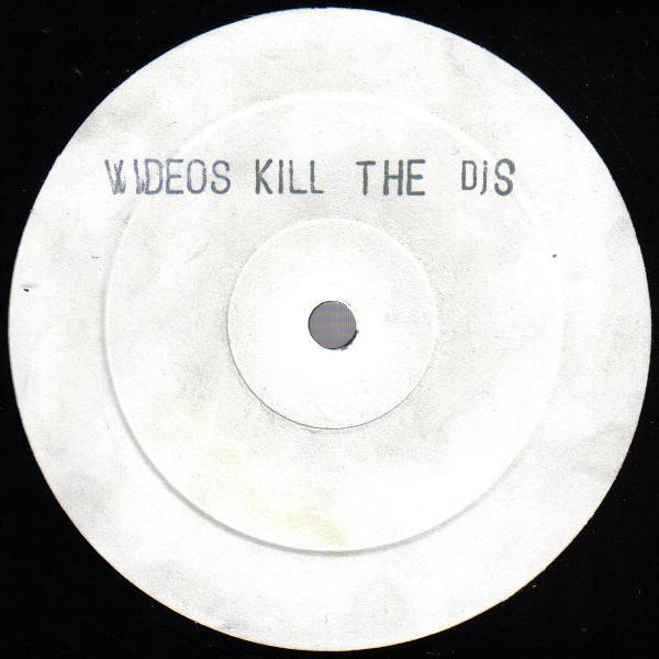 12inch Record OLIVER KLITZING - Videos Kill The DJs VKTD001 Not On Label 2004 Germany Dance & Electronica Used
12inch Record OLIVER KLITZING - Videos Kill The DJs VKTD001 Not On Label 2004 Germany Dance & Electronica Used