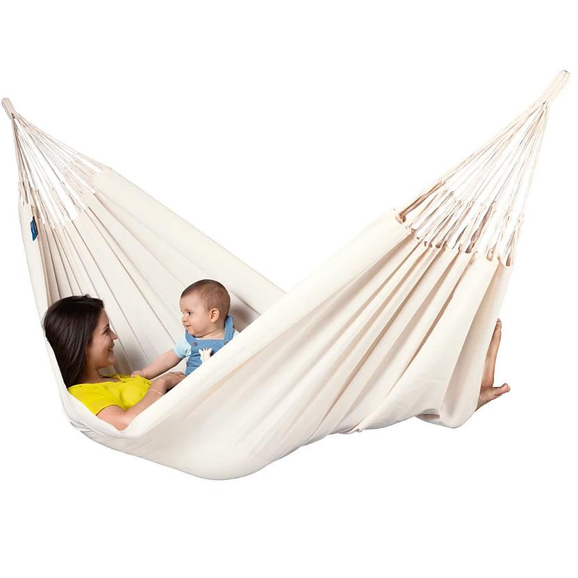 Cotton Hammock Brazilian Double Hammock Hiking Camping Soft Comfortable Fabric Canvas Hammock for Patio Porch Garden
Cotton Hammock Brazilian Double Hammock Hiking Camping Soft Comfortable Fabric Canvas Hammock for Patio Porch Garden