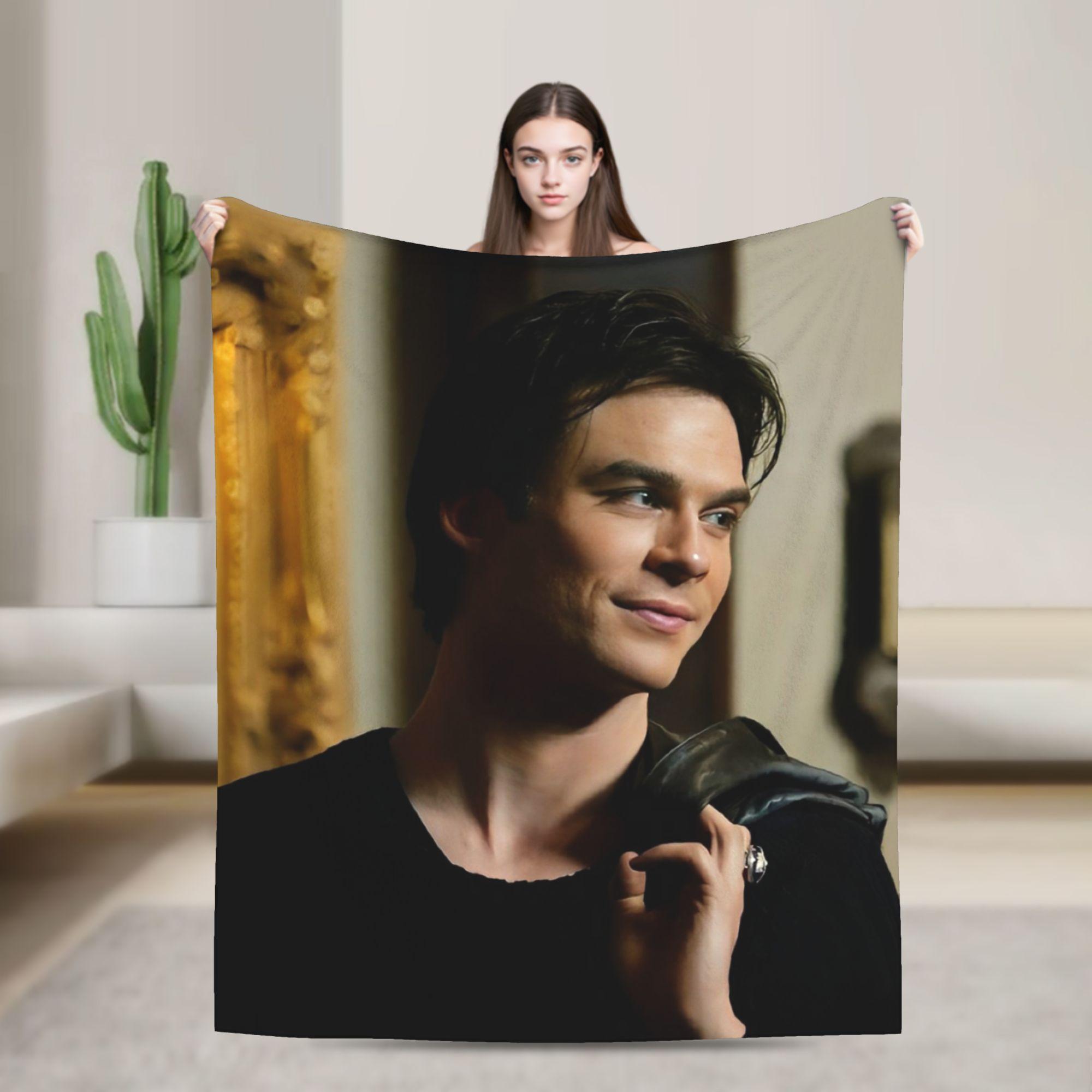 Damon Salvatore Blankets The Vampire Diaries Plush Funny Breathable Throw Blankets for Home Autumn/Winter 150x180cm
Damon Salvatore Blankets The Vampire Diaries Plush Funny Breathable Throw Blankets for Home Autumn/Winter 150x180cm