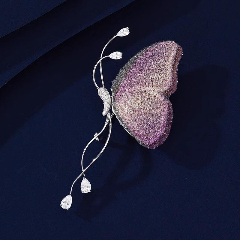 The First Butterfly Brooch Is A High-end Women s Exquisite Embroidered Butterfly Brooch with A Niche and High-end Design Sense фиолетовый/серебряный
The First Butterfly Brooch Is A High-end Women s Exquisite Embroidered Butterfly Brooch with A Niche and High-end Design Sense фиолетовый/серебряный