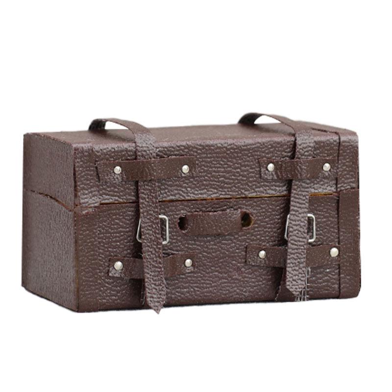 1:12 Miniature Dollhouse Vintage Leather Suitcase Model Accessories коричневый
1:12 Miniature Dollhouse Vintage Leather Suitcase Model Accessories коричневый