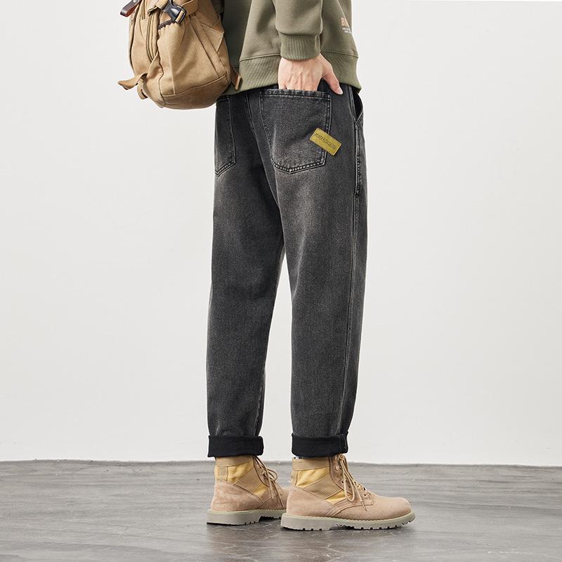 Чоловічі універсальні вільні прямі джинси-шаровари 2024 року – прості, модні та ідеальні для весни та осені 30 (2 feet 3) 120 catties
Чоловічі універсальні вільні прямі джинси-шаровари 2024 року – прості, модні та ідеальні для весни та осені 30 (2 feet 3) 120 catties