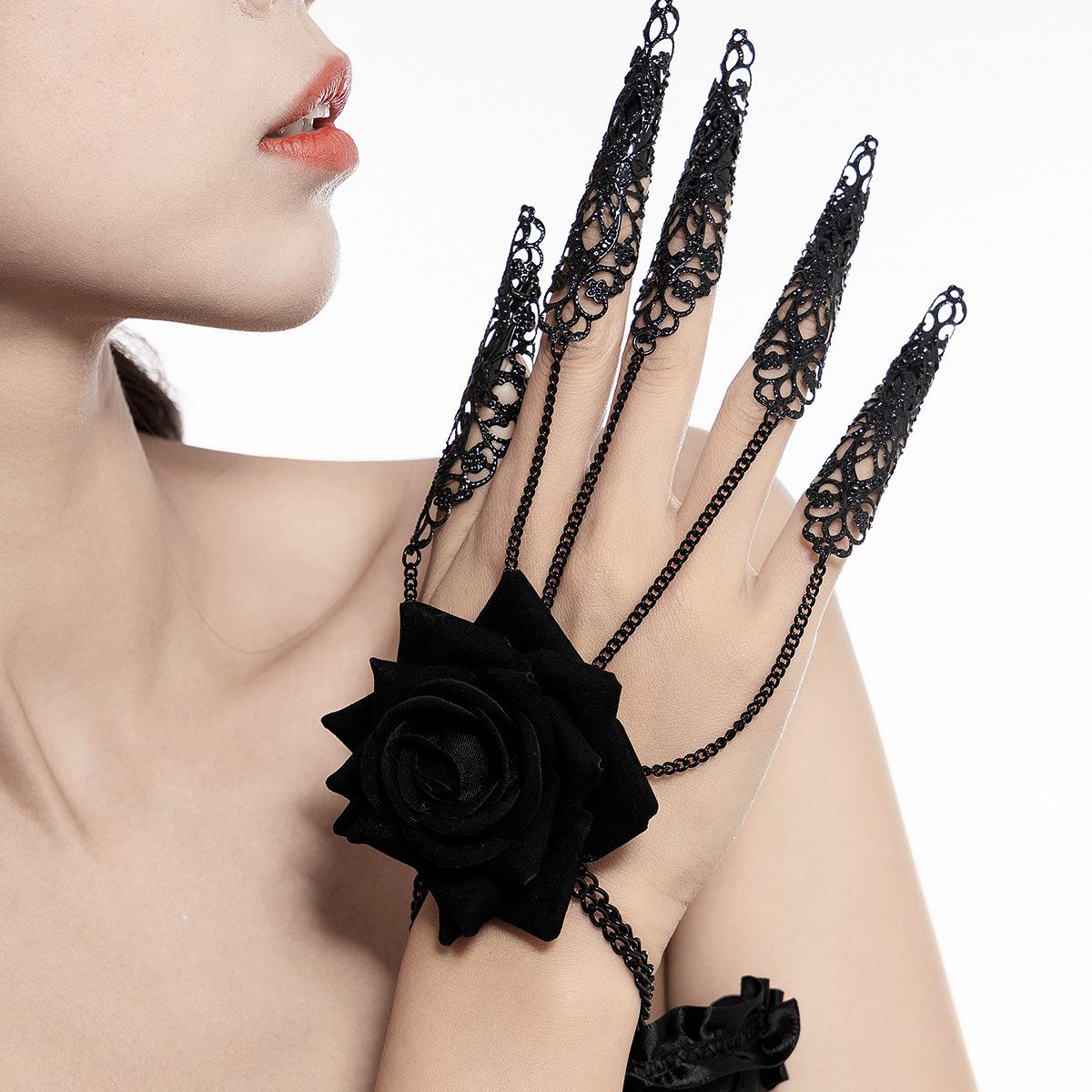 Готический винтажный розовый черный полый цветок металлический гвоздь палец цепи браслет для женщин Хэллоуин рука девушки ювелирные изделия аксессуары
Готический винтажный розовый черный полый цветок металлический гвоздь палец цепи браслет для женщин Хэллоуин рука девушки ювелирные изделия аксессуары