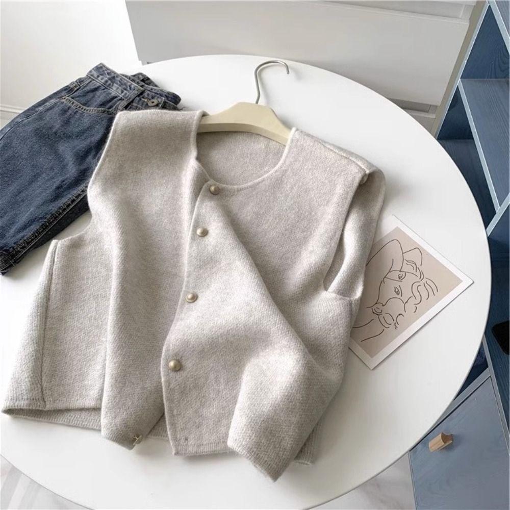 Round Neck Sleeveless Sweater Single Breasted Vest Crop Top Retro Knitwear Women Summer/Autumn S хакі
Round Neck Sleeveless Sweater Single Breasted Vest Crop Top Retro Knitwear Women Summer/Autumn S хакі