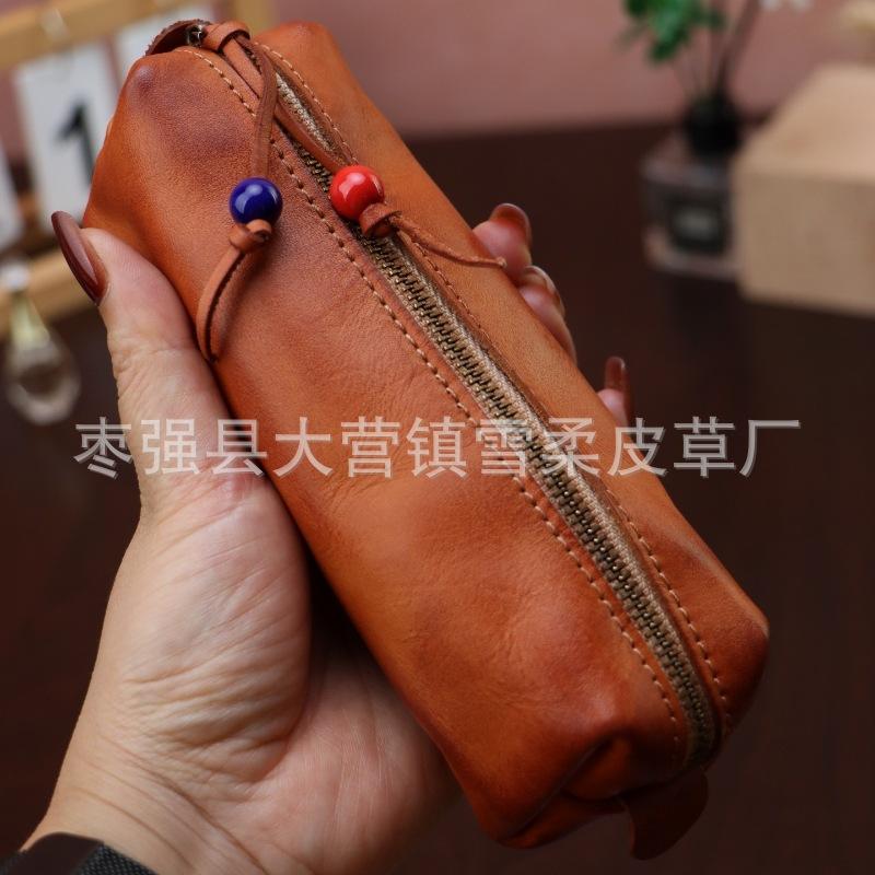 The First Layer Of Cowhide Handmade Old Pencil Bag Large Capacity Storage Change Bag Glasses Case Bag Personalized Stationery Zipper Bag коричневый
The First Layer Of Cowhide Handmade Old Pencil Bag Large Capacity Storage Change Bag Glasses Case Bag Personalized Stationery Zipper Bag коричневый