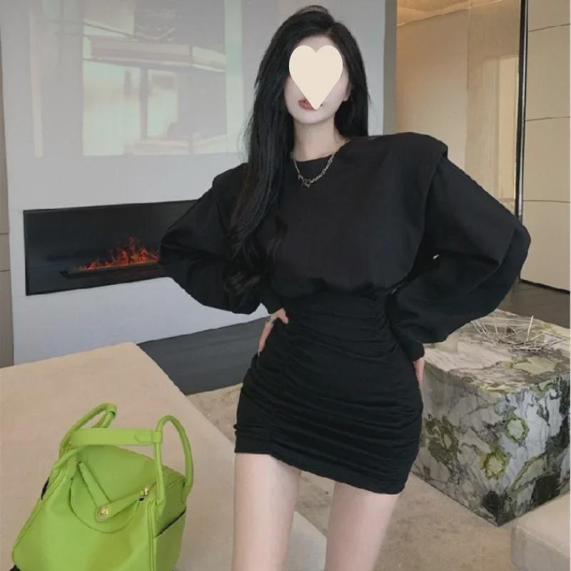 Женское платье с длинными рукавами и плиссировкой на талии — тренд осени 2025 года, элегантная облегающая короткая юбка Small чёрный
Женское платье с длинными рукавами и плиссировкой на талии — тренд осени 2025 года, элегантная облегающая короткая юбка Small чёрный