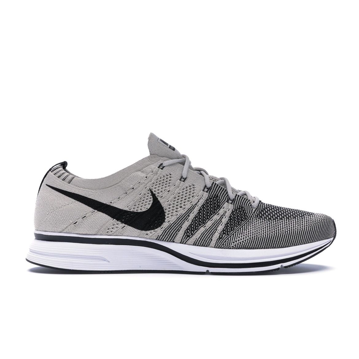 Nike Flyknit Trainer 2017 Бледно-серые кроссовки унисекс Черно-белые AH8396-001
Nike Flyknit Trainer 2017 Бледно-серые кроссовки унисекс Черно-белые AH8396-001