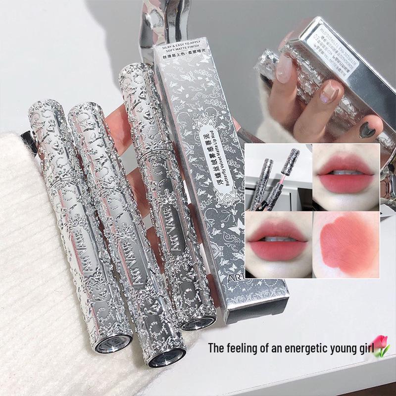 ART VALUE Velvet Matte Butterfly Lip Mud - Long-lasting, Non-drying, Whitening Lipstick for Students.
ART VALUE Velvet Matte Butterfly Lip Mud - Long-lasting, Non-drying, Whitening Lipstick for Students.