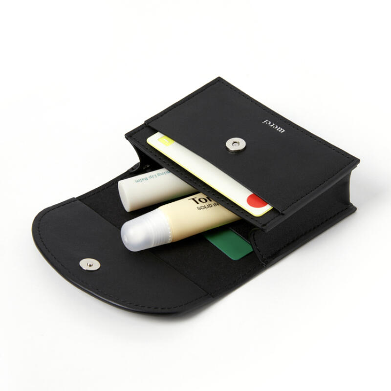 Black Storage Card Wallet (28003138)
Black Storage Card Wallet (28003138)