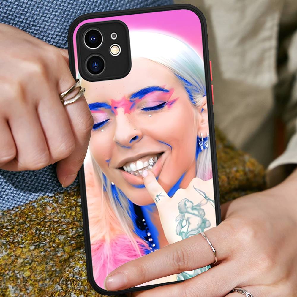 Classic Y-Young M-Miko Music Singer Matte Translucent Phone Case For Iphone 16 ProMax 15 14 13 12 11 X XS PRO Plus iphone 14 plus
Classic Y-Young M-Miko Music Singer Matte Translucent Phone Case For Iphone 16 ProMax 15 14 13 12 11 X XS PRO Plus iphone 14 plus