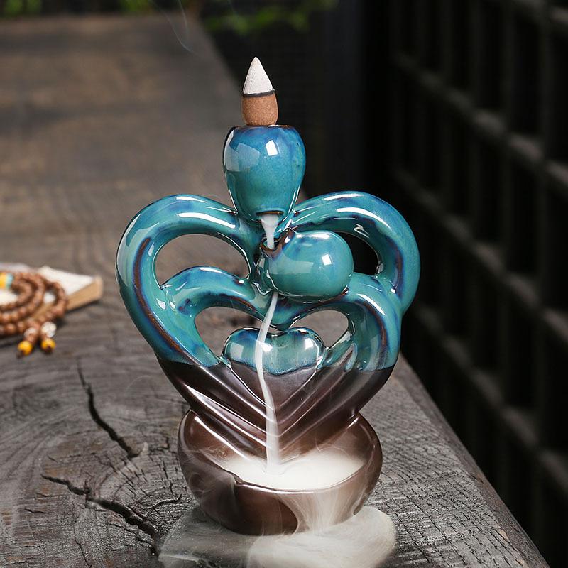 Creative European and American style kiln transformation backflow incense burner, home decoration aroma diffuser, heart reflux incense pedestal
Creative European and American style kiln transformation backflow incense burner, home decoration aroma diffuser, heart reflux incense pedestal