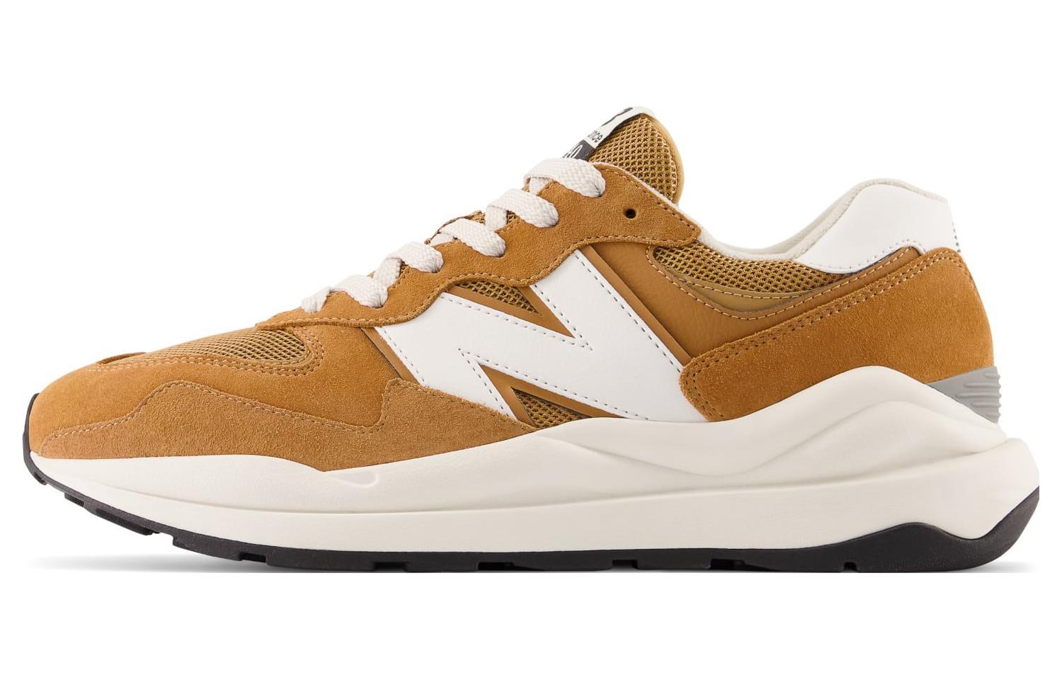 New Balance 57/40 Workwear White M5740VPC 40
New Balance 57/40 Workwear White M5740VPC 40